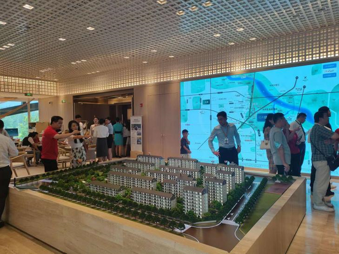 中建璞园售楼处大厅。  摄影：王文彤