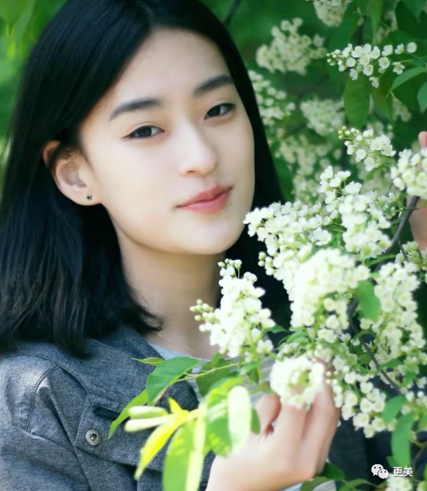 朝鲜女孩7岁就去整容,新生代女明星整出财阀千金感.