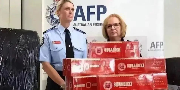 美国执法单位对外展示查抄的云霄假烟