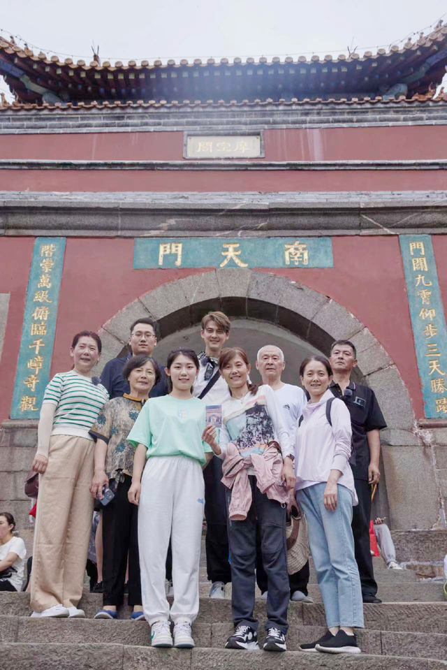 郭品超在微博发布的照片。图自郭品超微博