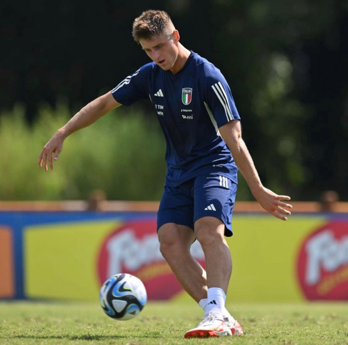 意大利u21国家队|意大利|洛伦佐|科隆博_新浪新闻