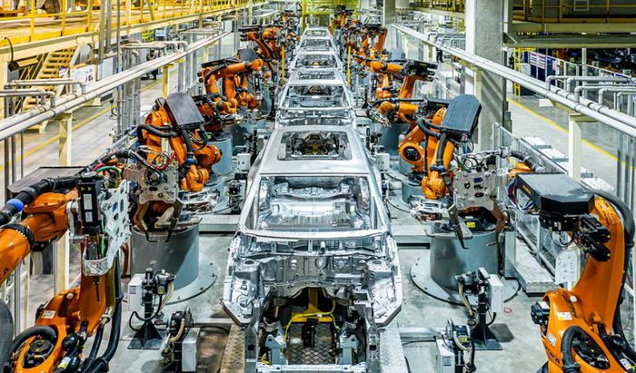 长安汽车焊装生产线（资料图）。长安汽车供图