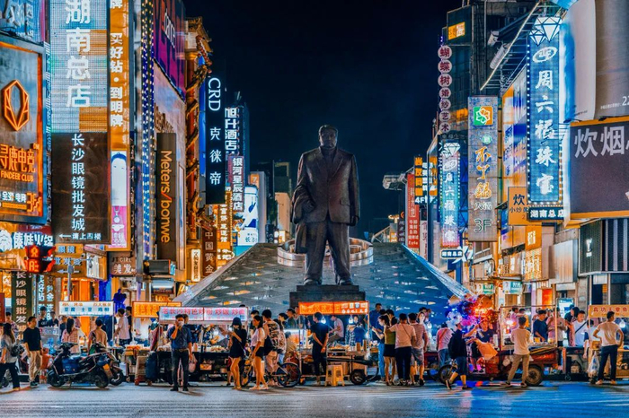 ◎长沙黄兴路步行街 图源：文旅长沙