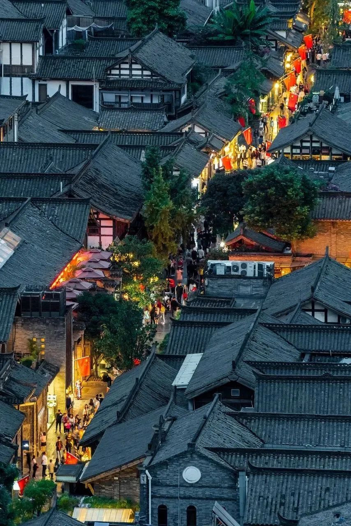 ◎图片来源：宽窄巷子最成都