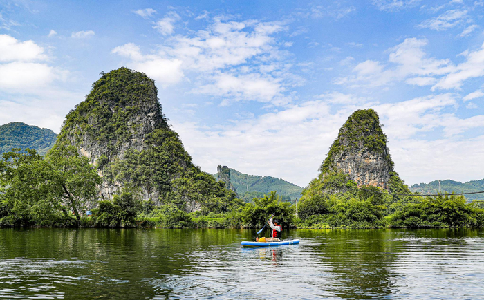 桂林山水间户外运动精彩纷呈