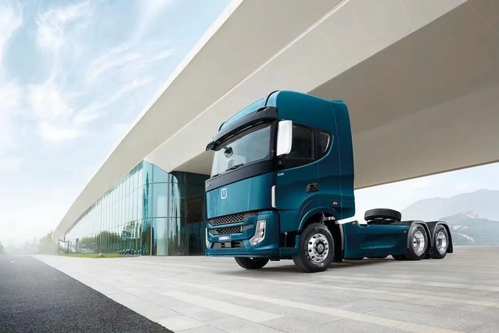 吉利的甲醇重卡。图/吉利远程新能源商用车集团