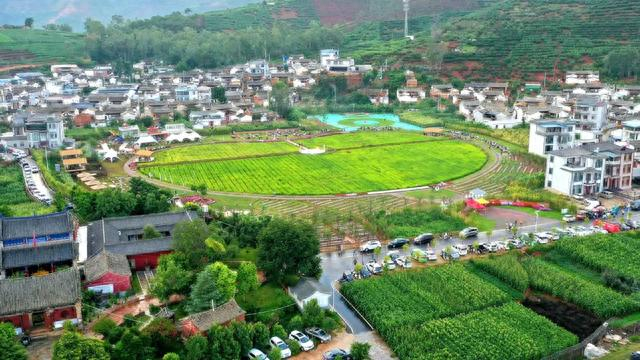 一村一景 | 云南省石屏县坝心镇白浪村:文旅融合焕新颜