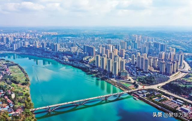 广安市的区划调整，四川省的第14大城市，为何有6个区县？