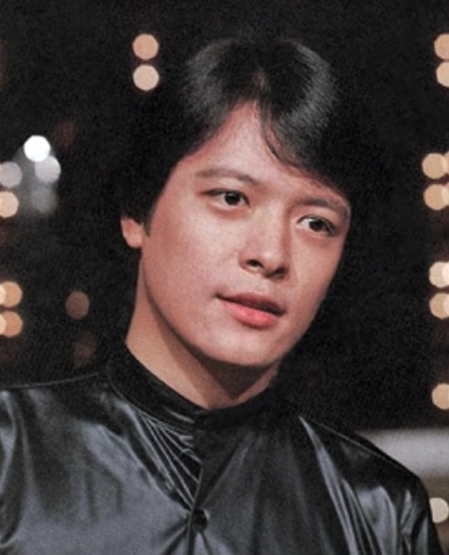 他捧红费玉清,参加《好声音》却无人转身|陈彼得|乐坛|台湾省_新浪