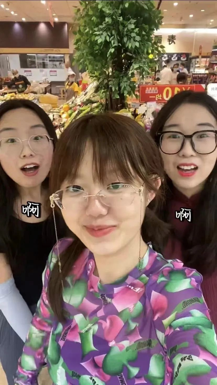 专业玩家告诉你，逛超市也能玩出乐子来。（图/受访者提供）