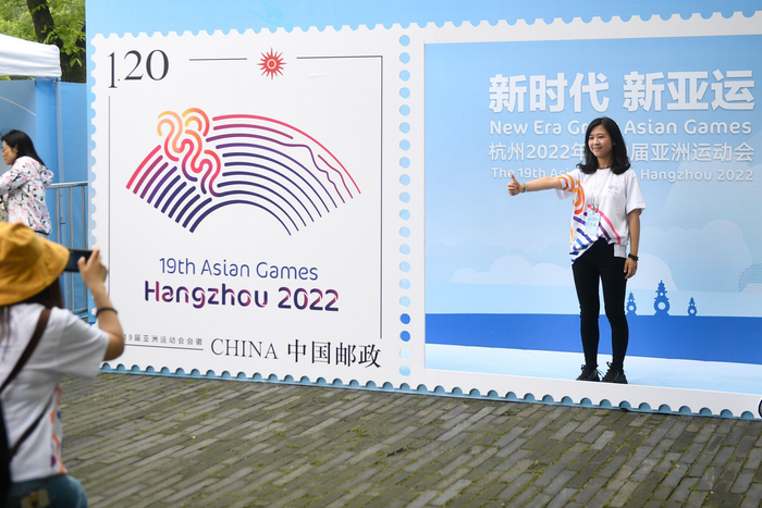 杭州亚运会丨揭秘“潮涌”诞生：让世界为之澎湃——杭州亚运会会徽解读之一|杭州市|钱塘江|亚奥理事会|杭州第19届亚运会|作品_新浪新闻