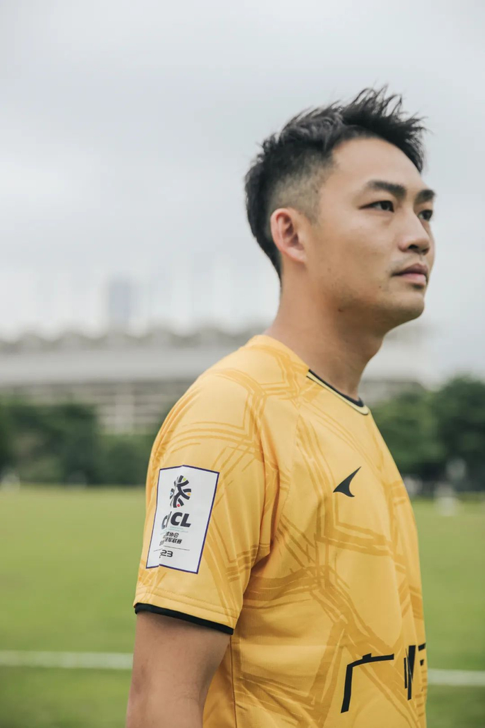 专访| 影豹队长梁学铭:为家乡效力,哪怕踢中冠也值得|梁学铭|中冠