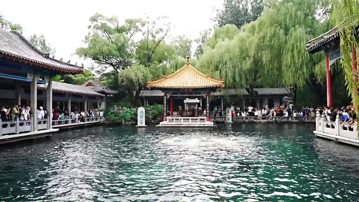 省会新观察 | 惜水如金的“济南保泉人”!趵突泉复涌以来持续喷涌二十年的背后