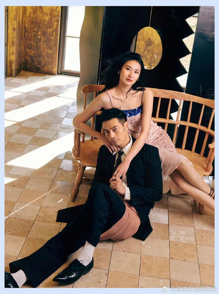 纪焕博81年出生,王诗晴90后,两人相差十岁,网传纪焕博是何穗前任,这对