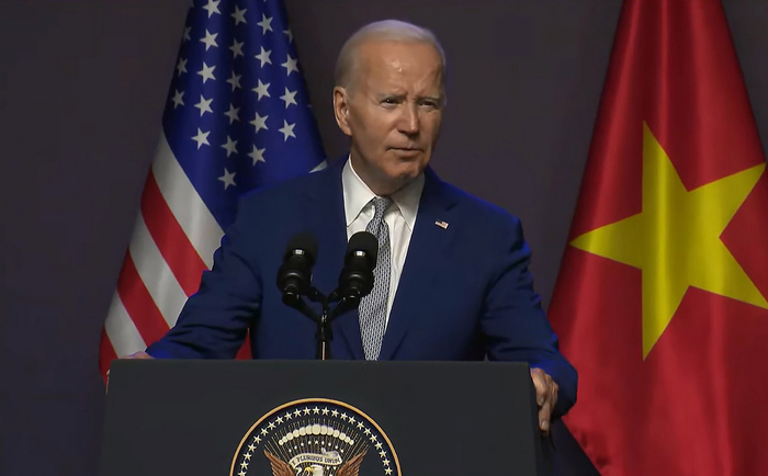 9月10日，拜登在河内出席新闻发布会 图自澎湃影像