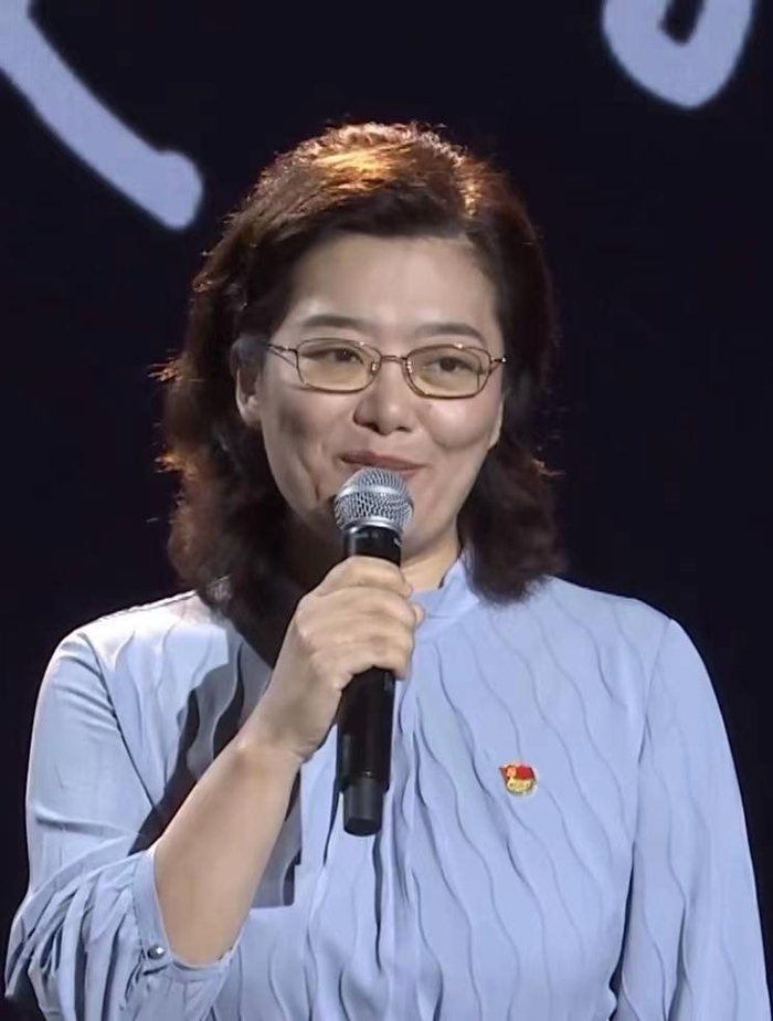 齐鲁最美教师王芬带领团队长期致力于我国田野考古等研究