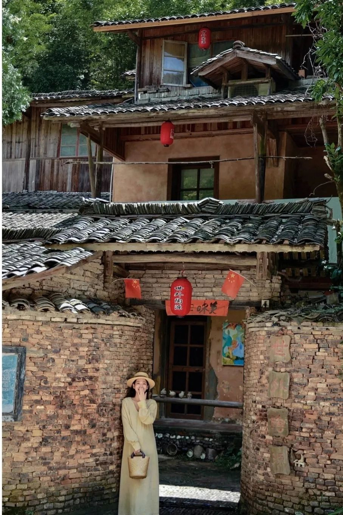 总要来趟景德镇吧，解锁这条文艺之旅|三宝|三宝村|景德镇市|陶溪川|江西省_新浪新闻