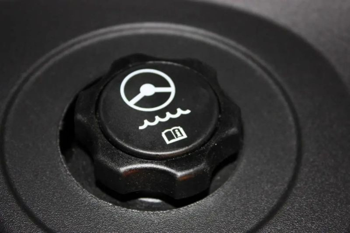 汽车油液多久换一次才合适