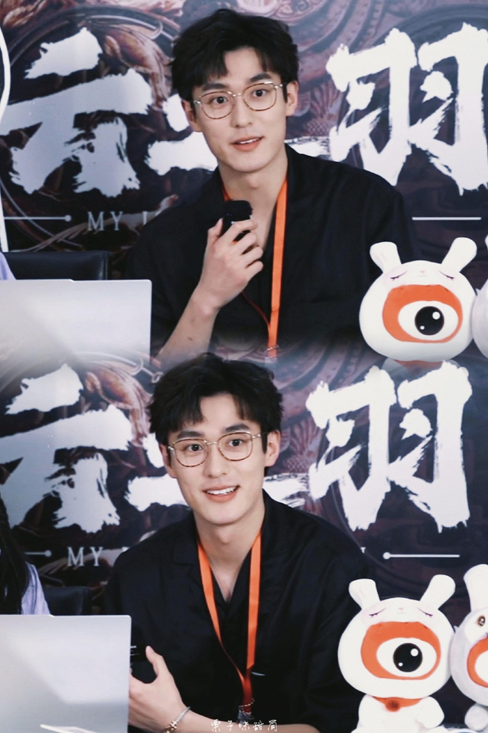 孙晨竣演的金繁现代装好帅啊……|孙晨|邓紫棋_新浪新闻