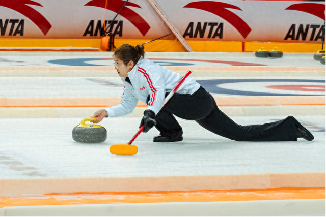 冰壶夫妇携手,许静韬,梅杰双双斩获中国冰壶联赛伊春站冠军|冰壶|梅杰