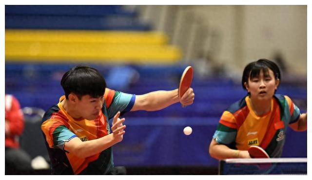 国乒选手霸气驳回让球！11：0横扫同胞夺冠