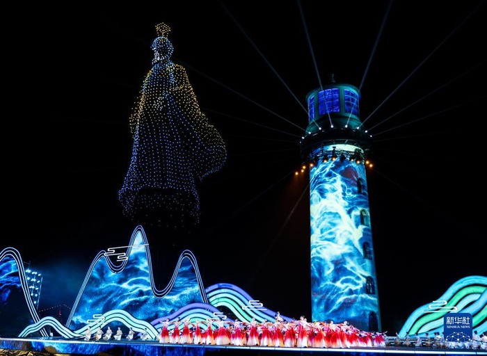 第十四届中国长江三峡国际旅游节开幕