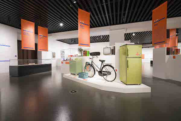 2020年“百年上海设计展”，展览现场