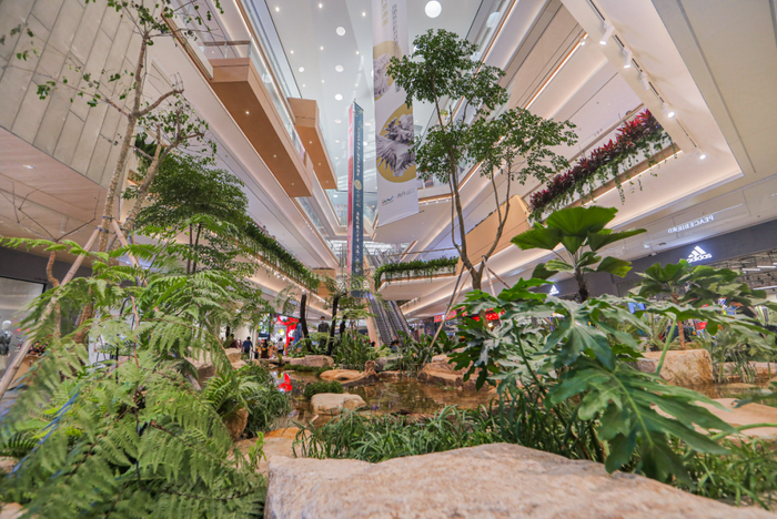 从顺德欢乐海岸plus成功出圈看华侨城商业旗舰品牌的迭代升级