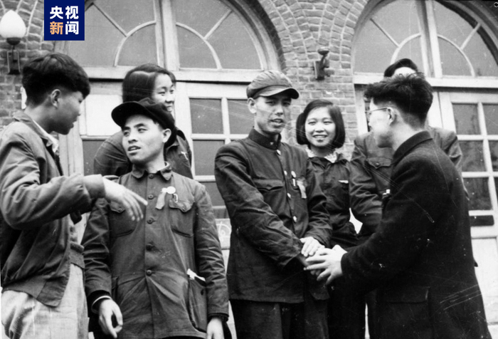 △即将毕业的“五四煤”同学