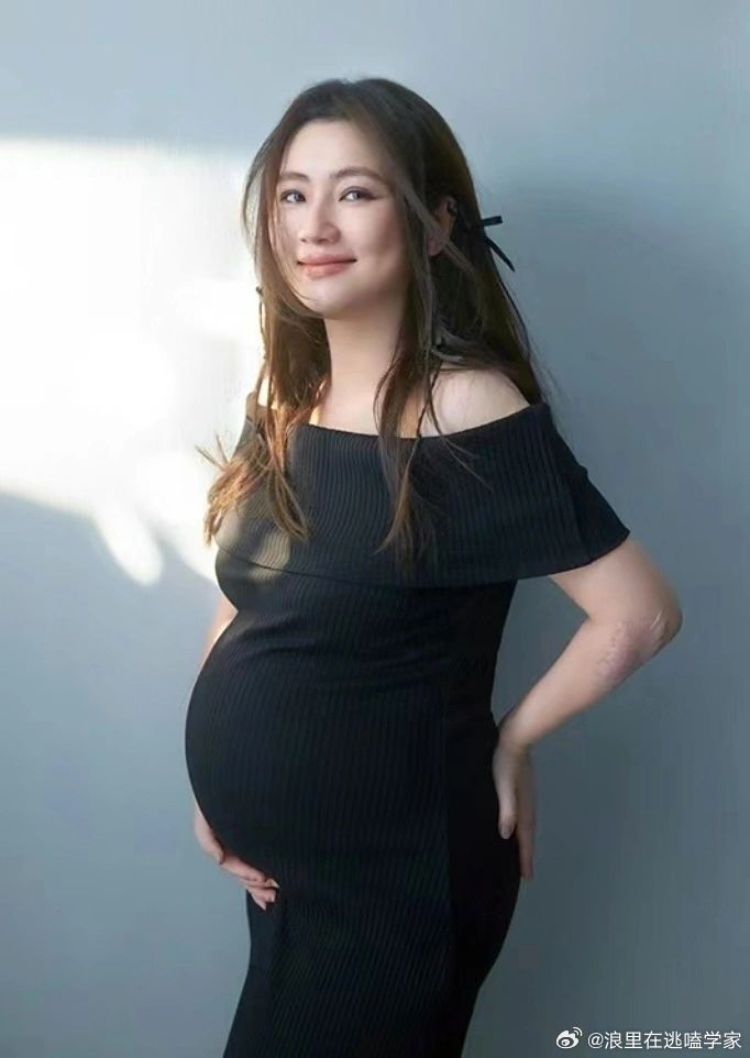 因为家人都在围着孩子转……|任容萱|任家萱|坐月子_新浪新闻