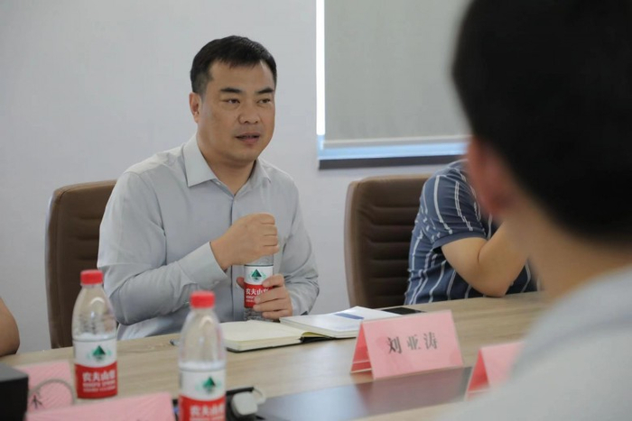 易创集团易开业董事长张魁武最后说道:"随着科技的不断进步和经济的不