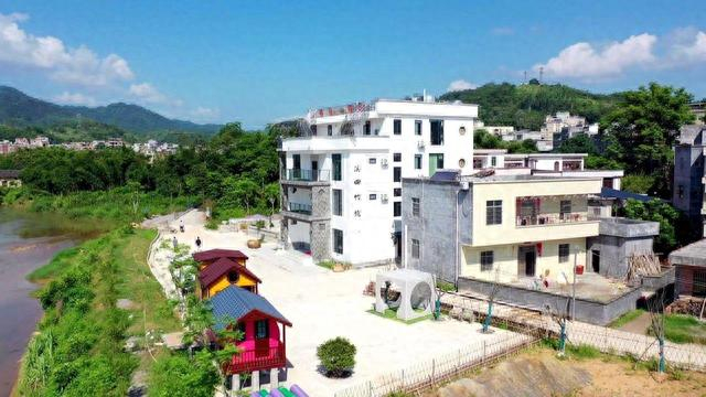 云浮罗定市泗纶镇发展融合产业全面推动百千万工程落地见效