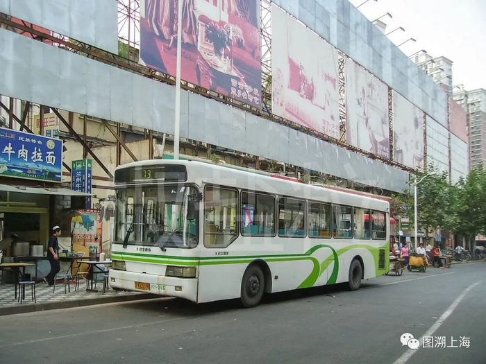 73路SK6115HP2-1（H21）型客车，中山公园（贺佳伟 摄）