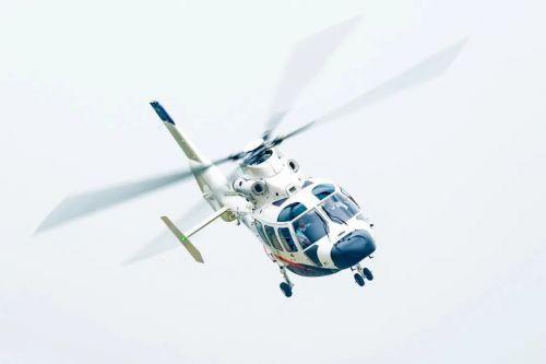 ac312e直升机图片