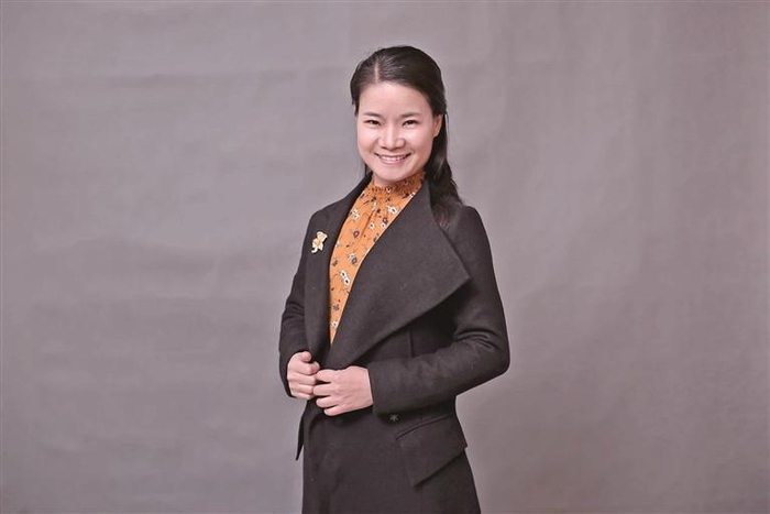 荣誉班主任代表 王丽琴