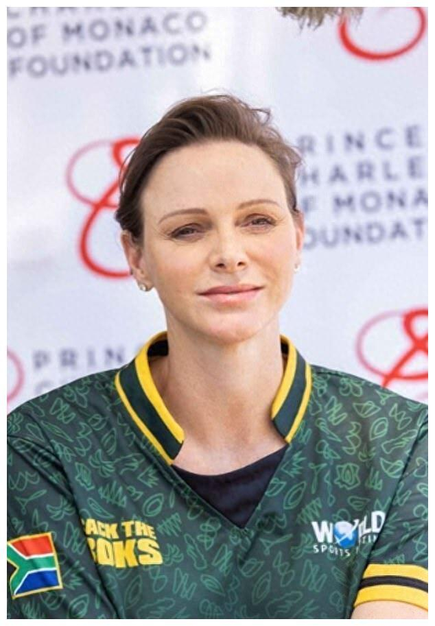 20岁妻子突然返南非,引发猜测|南非|公主|夏琳_新浪新闻