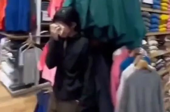 网传视频截图