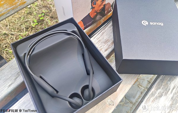 终于找到了跑步听歌的时候终于可以不用带手机了sanag塞那a30蓝牙耳机