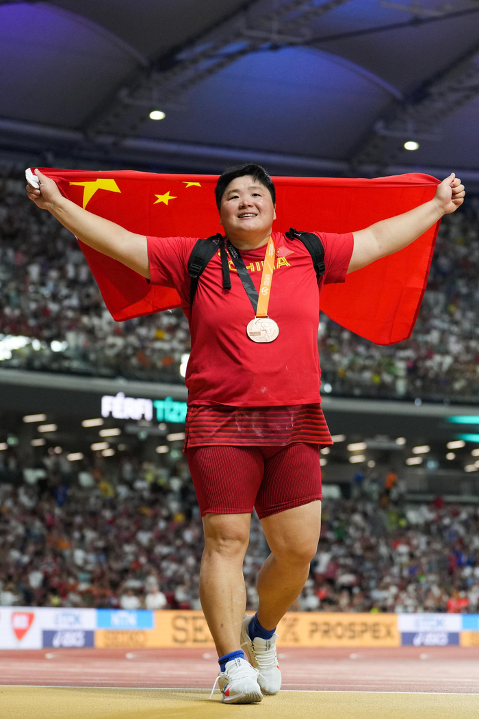 亚运“四朝元老”巩立姣是中国田径女子投掷项目的一面旗帜。  图/新华社