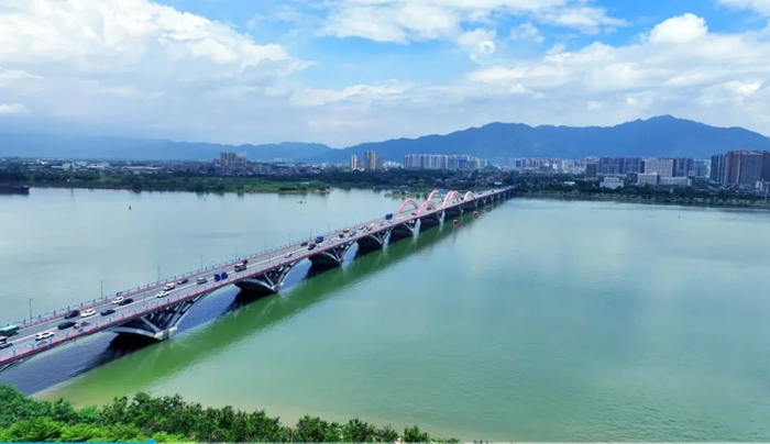 缓解过江交通压力清远大桥凤城大桥有望拓宽