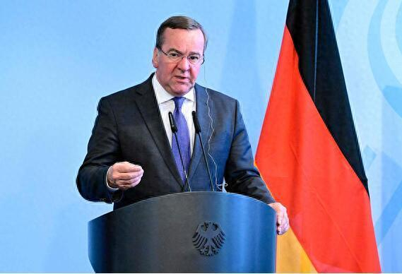 德国国防部长皮斯托利斯 资料图 图源：视觉中国