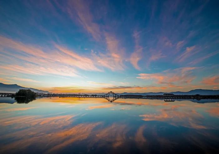 异龙湖 可云超 摄