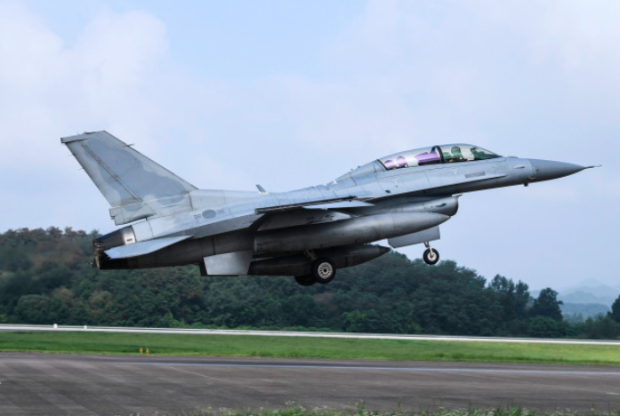 f-16战机资料图 (韩媒)