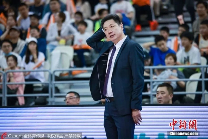 资料图：李春江在比赛中。图Osports全体育图片社