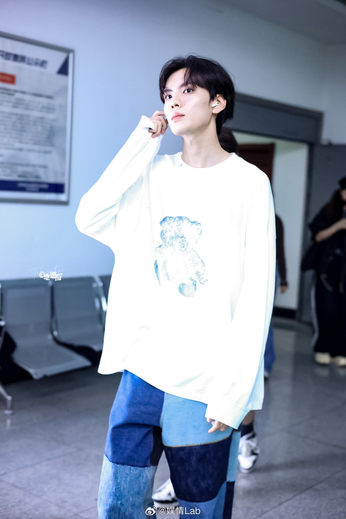 丨@biiiii毕雯珺 南京签唱会就是今天……|签唱会|南京|毕雯珺_新浪