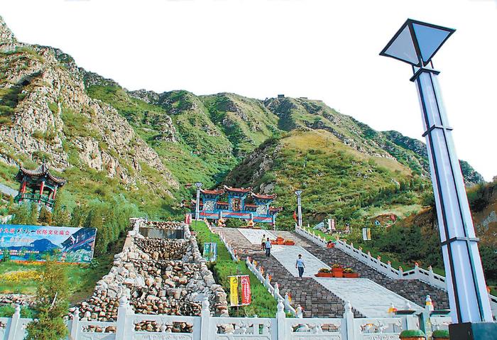 浙江鸡鸣山风景区图片