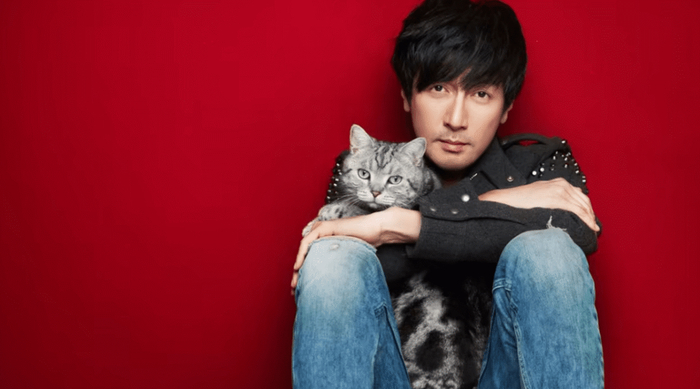 张鲁一跟身边人断联,"就连他老婆都联系不上他,但是剧组马上就要开拍