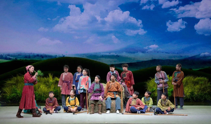 《国家的孩子》内蒙古全区巡演圆满收官,明年1月登台国家大剧院