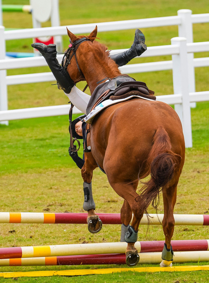 现代五项——女子个人赛赛况|现代五项|马术比赛|杭州亚运会_新浪新闻