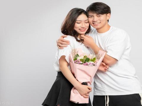 老了才明白，对待儿女、老伴和亲戚，再重感情也要少说这四句话